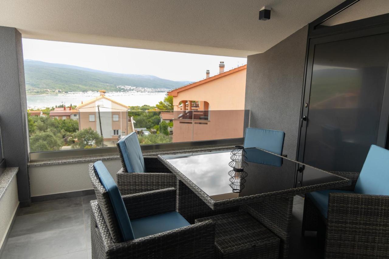 Apartments Pina Kornić エクステリア 写真